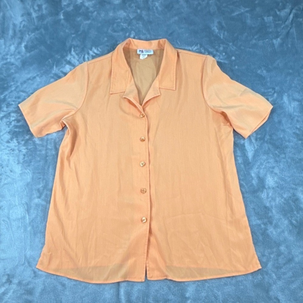 Maggie Sweet Peach Short Sleeve Button Up Blouse Top Style 961 Large Made in USA
